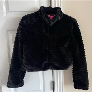 Beautiful Betsey Johnson Faux Fur Jacket with (4) clasp closure.